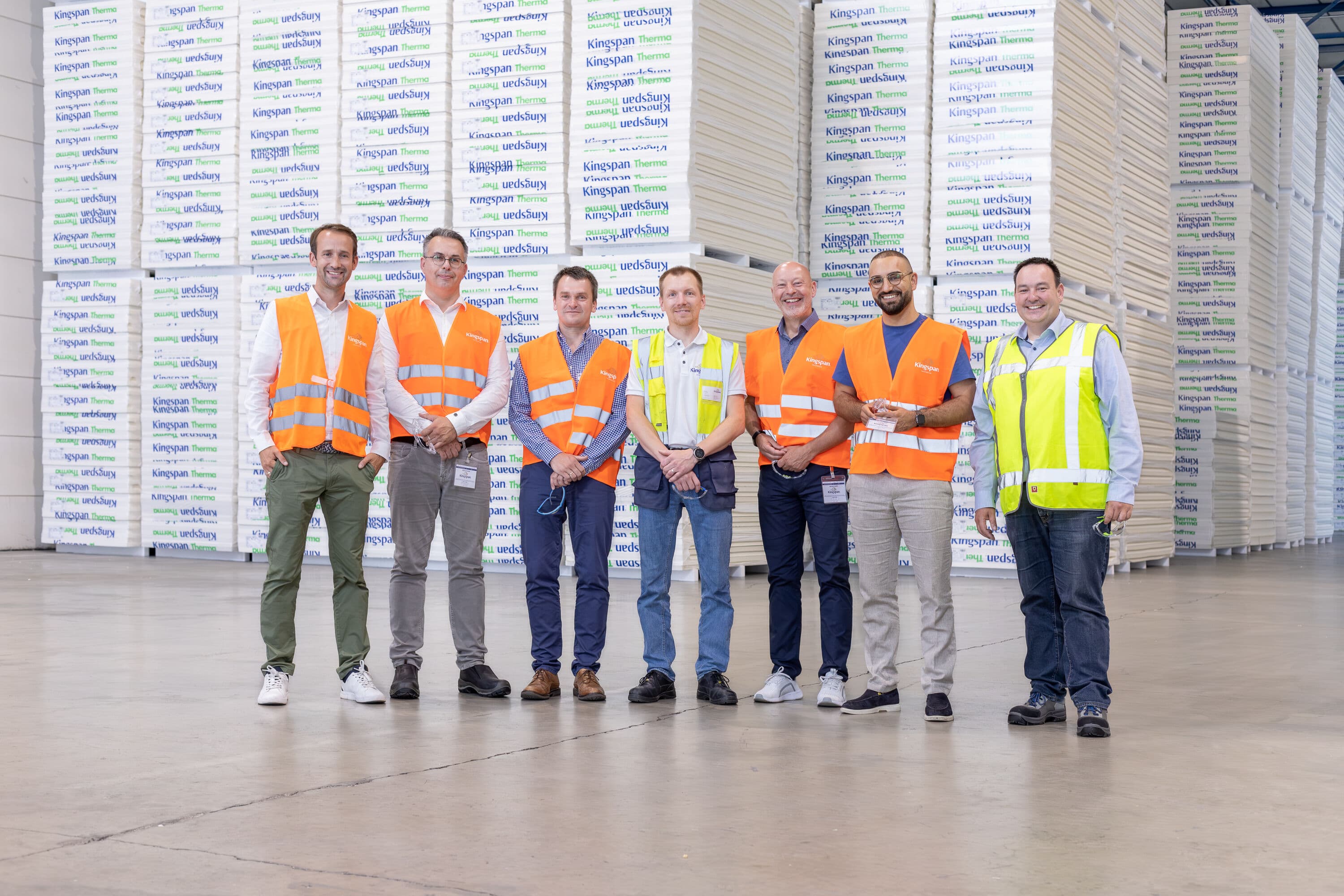 Kassem Taher Saleh von Bündnis90/Die Grünen besucht Kingspan Insulation